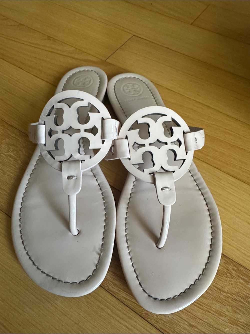Tory Burch Cutout Logo Thong Sandals